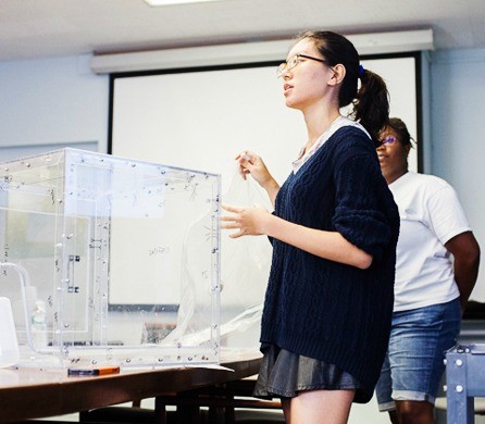 An Engineers Without Borders student conducts a presentation. 