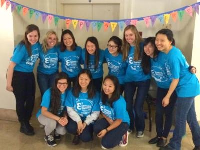 SWE members volunteer at the annual Engineering Exploration Experience event. Photo Credit: SWE member SWE members volunteer at the annual Engineering Exploration Experience event